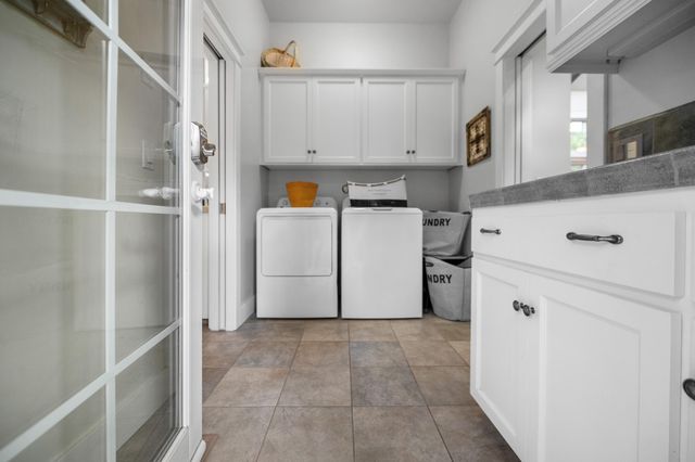 42440 Kaweah River Drive, Three Rivers, CA 93271