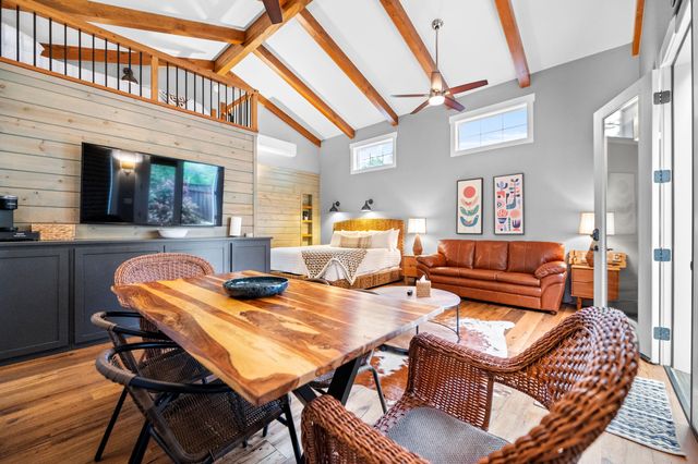 42440 Kaweah River Drive, Three Rivers, CA 93271