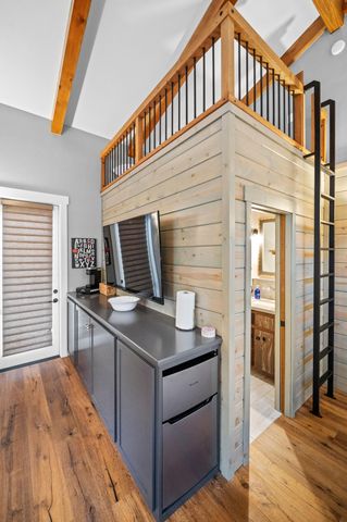 42440 Kaweah River Drive, Three Rivers, CA 93271