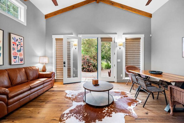 42440 Kaweah River Drive, Three Rivers, CA 93271