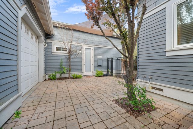 42440 Kaweah River Drive, Three Rivers, CA 93271