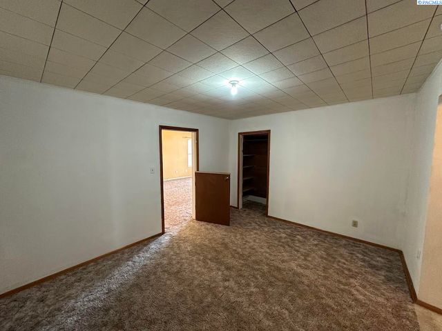 307 S Crystal, La Crosse, WA 99143