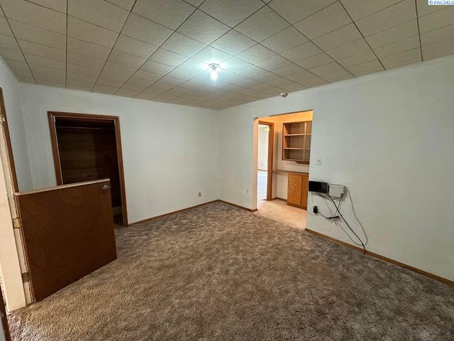 307 S Crystal, La Crosse, WA 99143