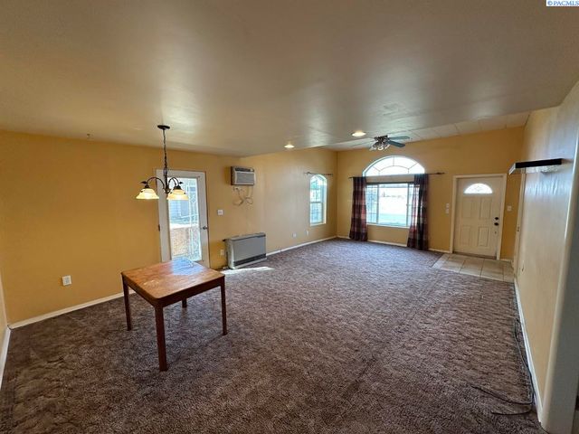 307 S Crystal, La Crosse, WA 99143