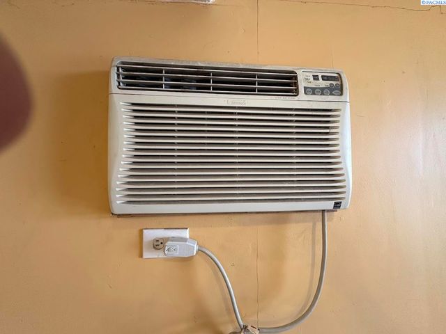 307 S Crystal, La Crosse, WA 99143