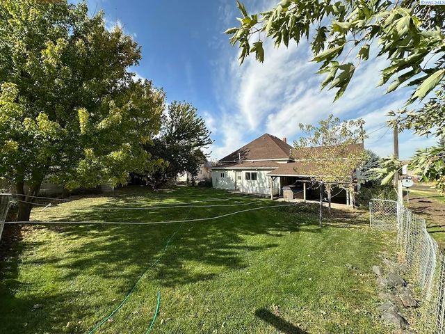 307 S Crystal, La Crosse, WA 99143