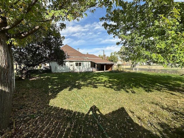 307 S Crystal, La Crosse, WA 99143