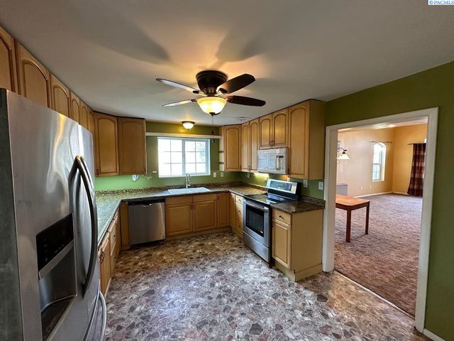 307 S Crystal, La Crosse, WA 99143