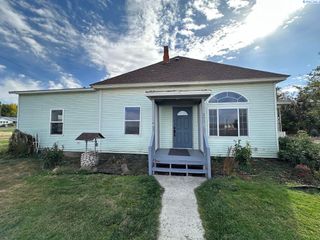 307 S Crystal, La Crosse, WA 99143