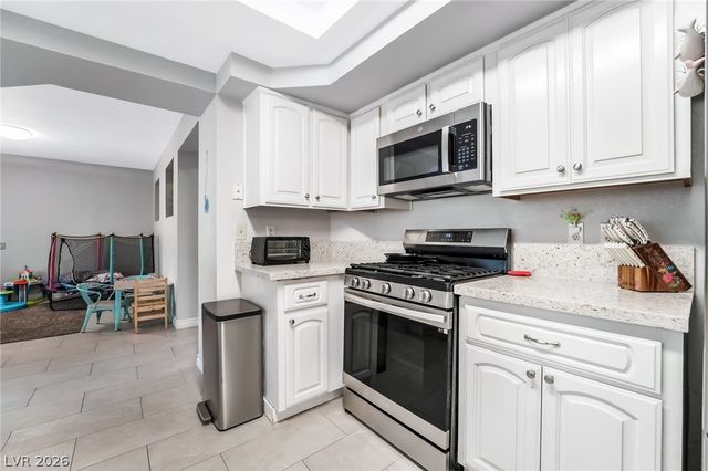 547 British Court, Henderson, NV 89014