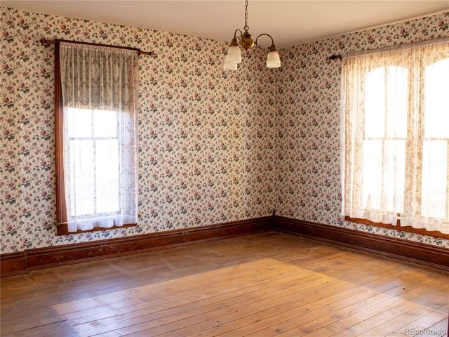 2306 E 1st St, Loveland, CO 80537