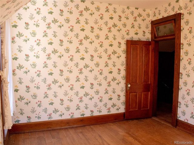 2306 E 1st St, Loveland, CO 80537