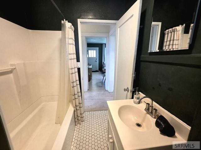 246 S 2nd E, Rexburg, ID 83440