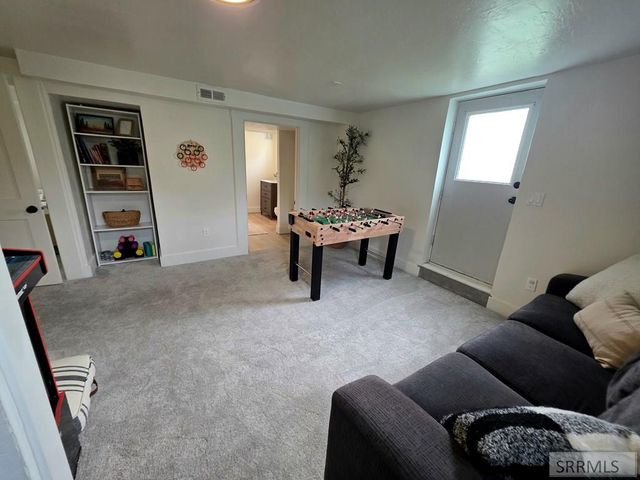 246 S 2nd E, Rexburg, ID 83440