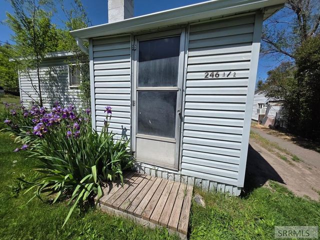 246 S 2nd E, Rexburg, ID 83440