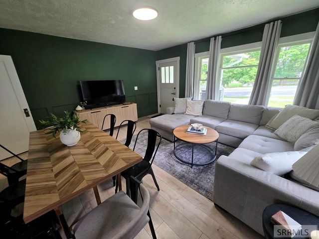 246 S 2nd E, Rexburg, ID 83440