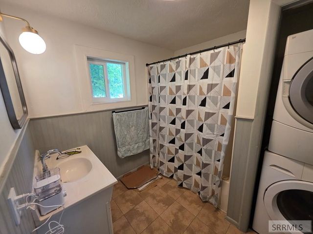 246 S 2nd E, Rexburg, ID 83440