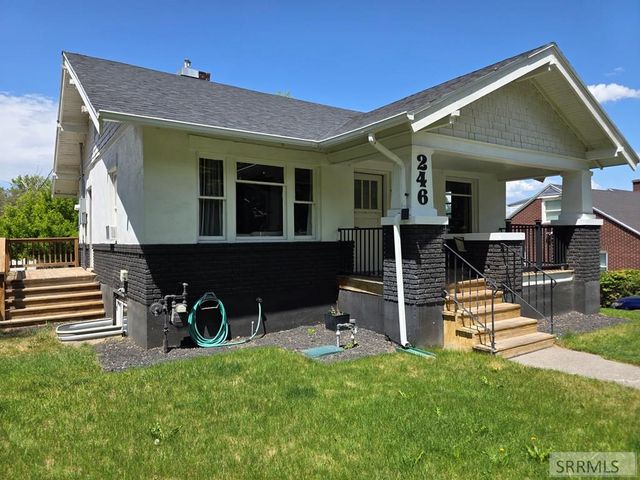 246 S 2nd E, Rexburg, ID 83440