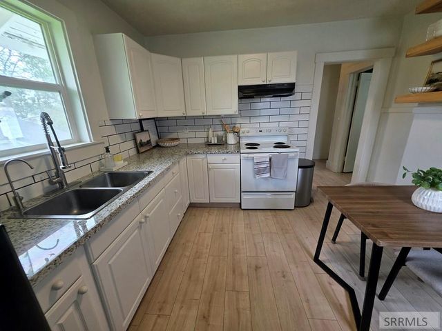 246 S 2nd E, Rexburg, ID 83440