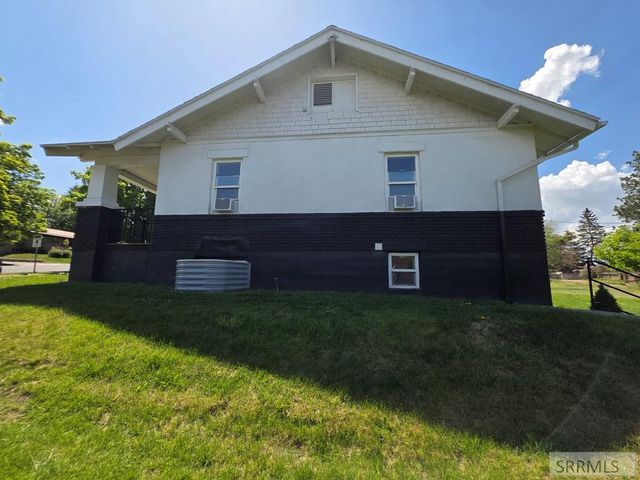 246 S 2nd E, Rexburg, ID 83440
