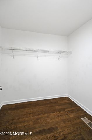 29 Windsor Drive, East Brunswick, NJ 08816