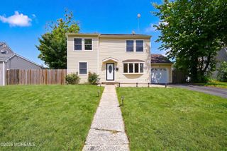 29 Windsor Drive, East Brunswick, NJ 08816