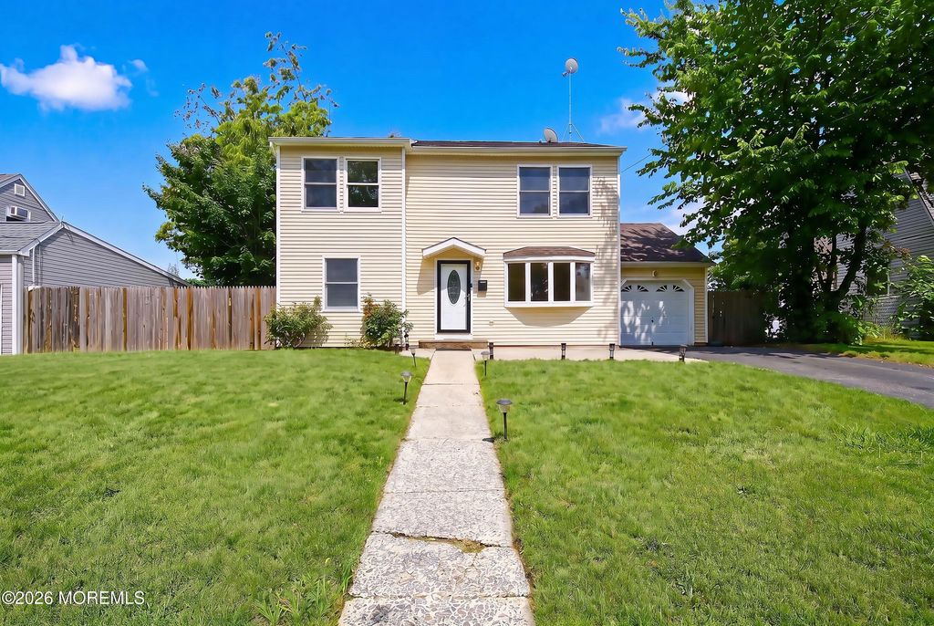 29 Windsor Drive, East Brunswick, NJ 08816
