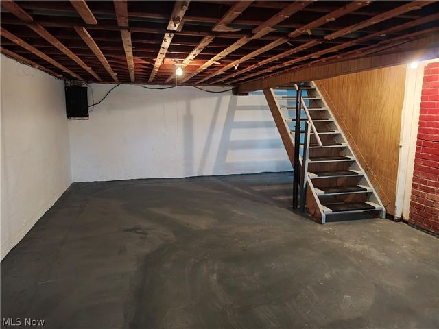 5611 Poplar Avenue, Ashtabula, OH 44004