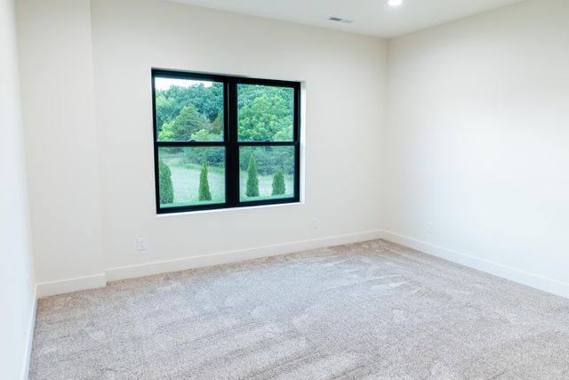 3717 East Woodhue Street, Springfield, MO 65802