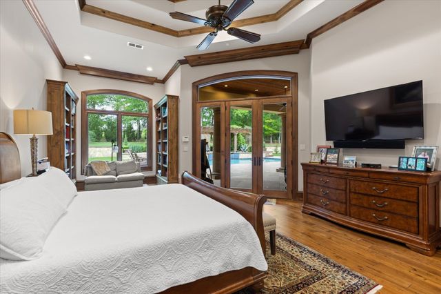 3705 Champions Ridge Ln, Longview, TX 75605
