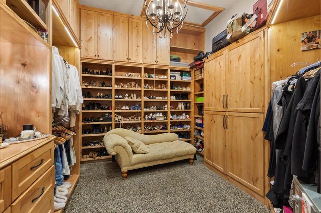 3705 Champions Ridge Ln, Longview, TX 75605