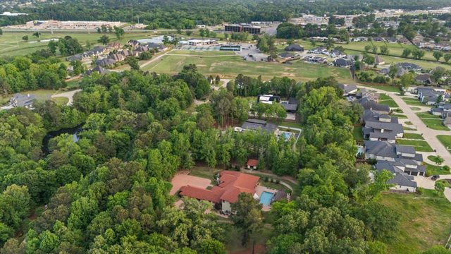 3705 Champions Ridge Ln, Longview, TX 75605
