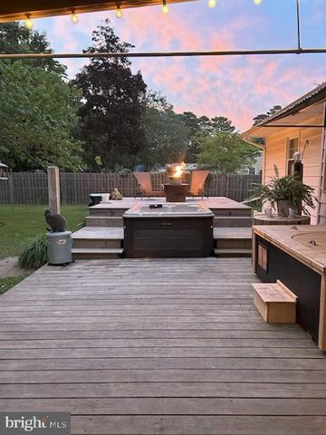 67 LEITZ BLVD, Tuckerton, NJ 08087