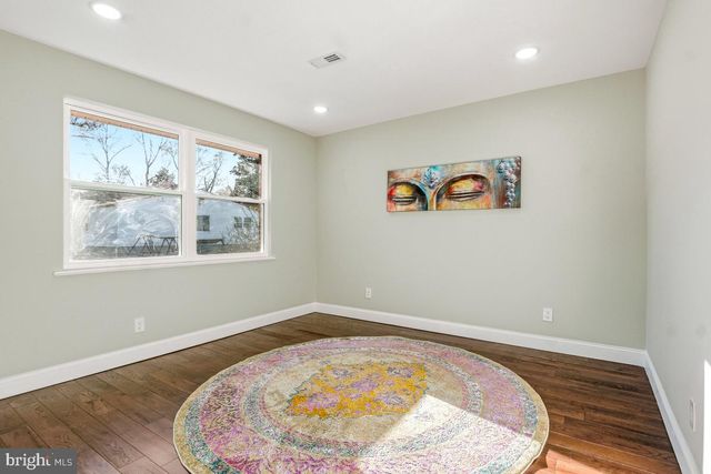 1202 BURTON ST, Silver Spring, MD 20910