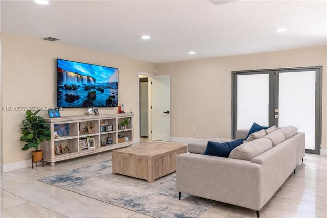 7780 SW 134th Ave, Miami, FL 33183
