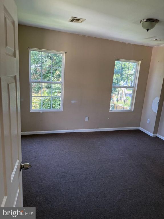 812 CARTERET AVE E, TRENTON, NJ 08618 — photo 3