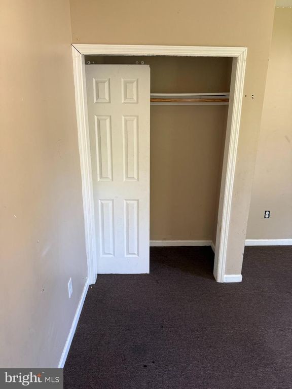 812 CARTERET AVE E, TRENTON, NJ 08618 — photo 5