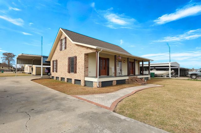 126 West 35th Street, Larose, LA 70373