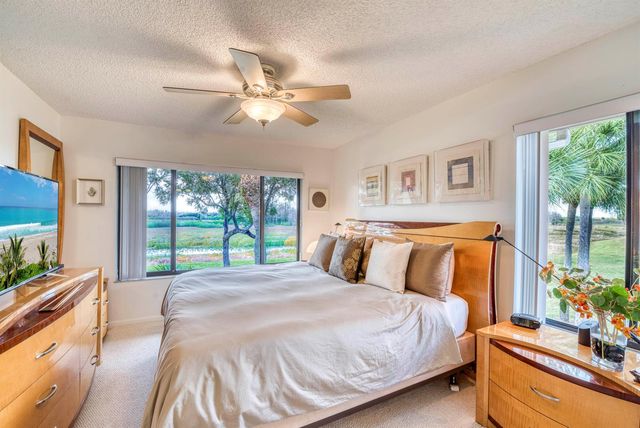 1111 Duncan Circle 203, Palm Beach Gardens, FL 33418
