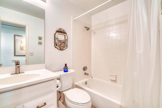 1111 Duncan Circle 203, Palm Beach Gardens, FL 33418