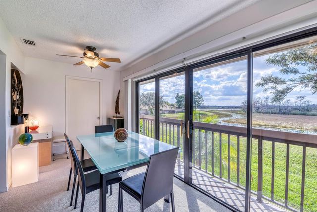 1111 Duncan Circle 203, Palm Beach Gardens, FL 33418