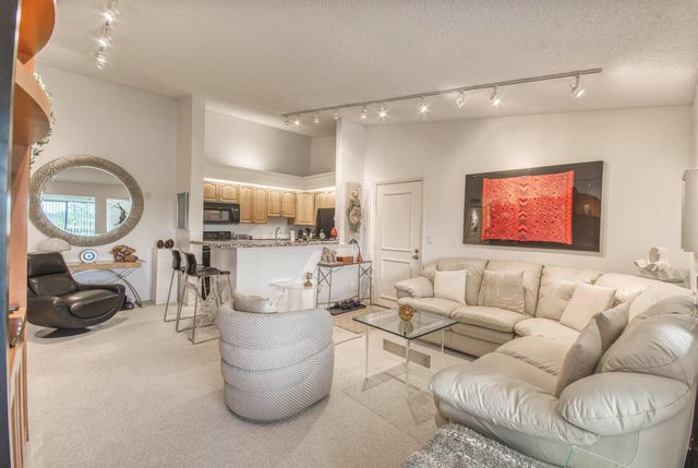1111 Duncan Circle 203, Palm Beach Gardens, FL 33418