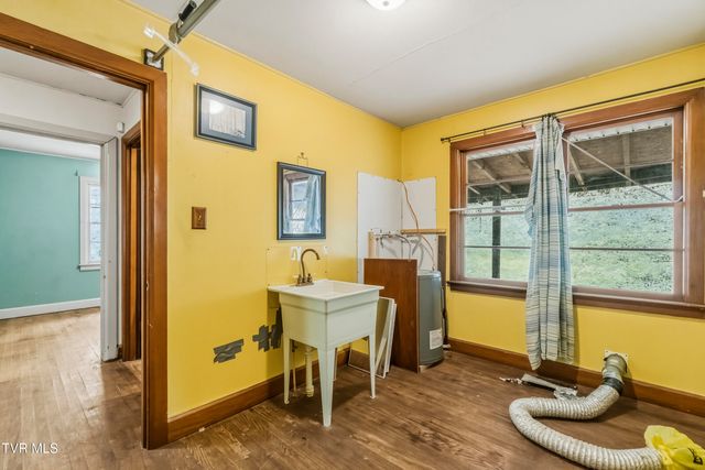 235 House Road, Greeneville, TN 37743