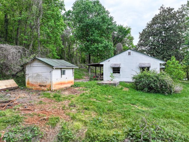 235 House Road, Greeneville, TN 37743