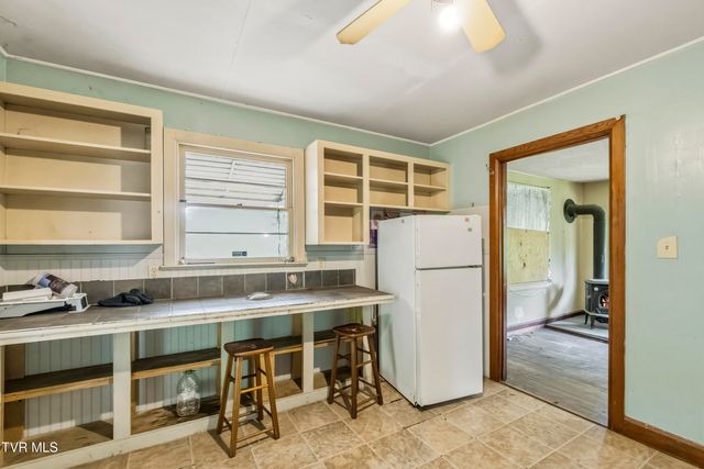 235 House Road, Greeneville, TN 37743