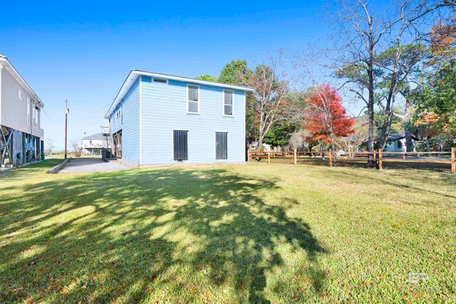 1303 Chaumont Avenue, Dauphin Island, AL 36528