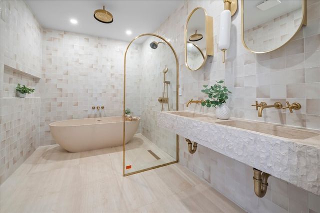 191 19TH Street, New York City, NY 11232