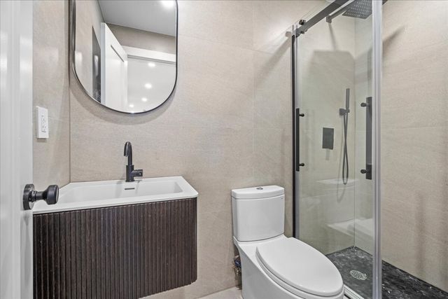 191 19TH Street, New York City, NY 11232