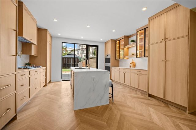 191 19TH Street, New York City, NY 11232