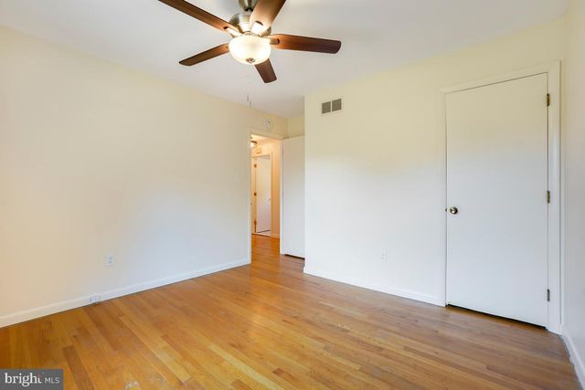 6903 SHEFFIELD DR, Sykesville, MD 21784